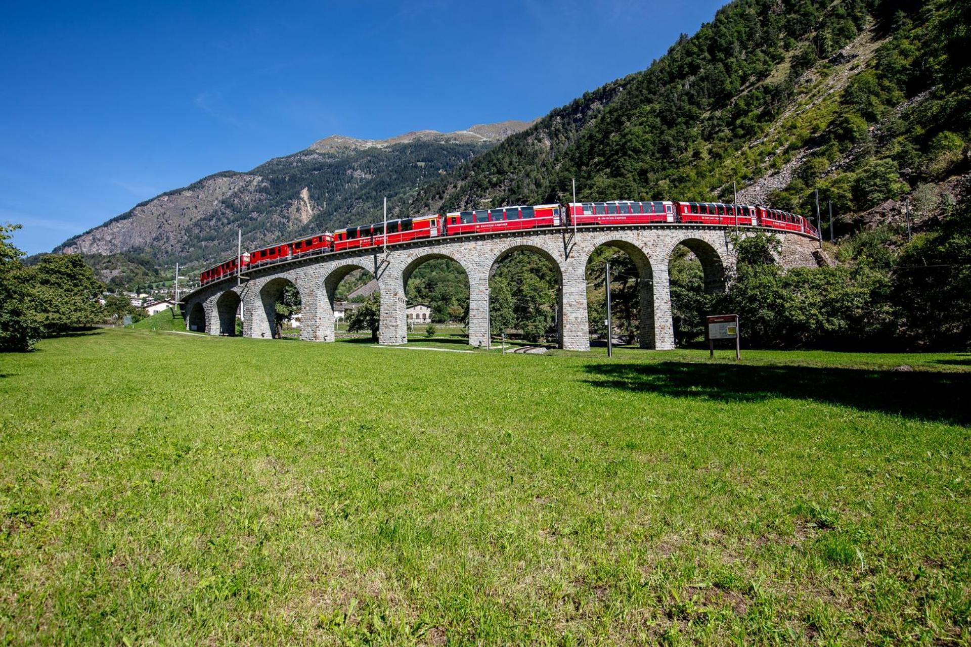 Residenza 39 - 900 M To Bernina Express Apartamento Tirano Exterior foto